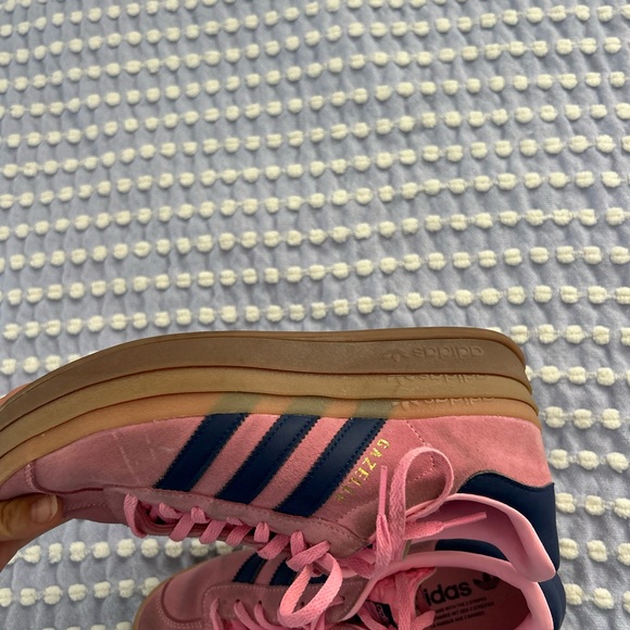 Adidas Women’s GAZELLE BOLD 'PINK GLOW GUM' platform shoe - Picture 11 of 12